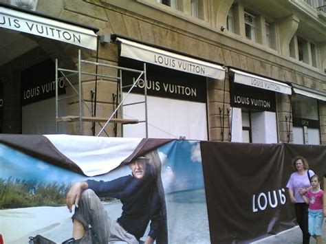 ᐅ Orari di apertura „Louis Vuitton Padova“ 